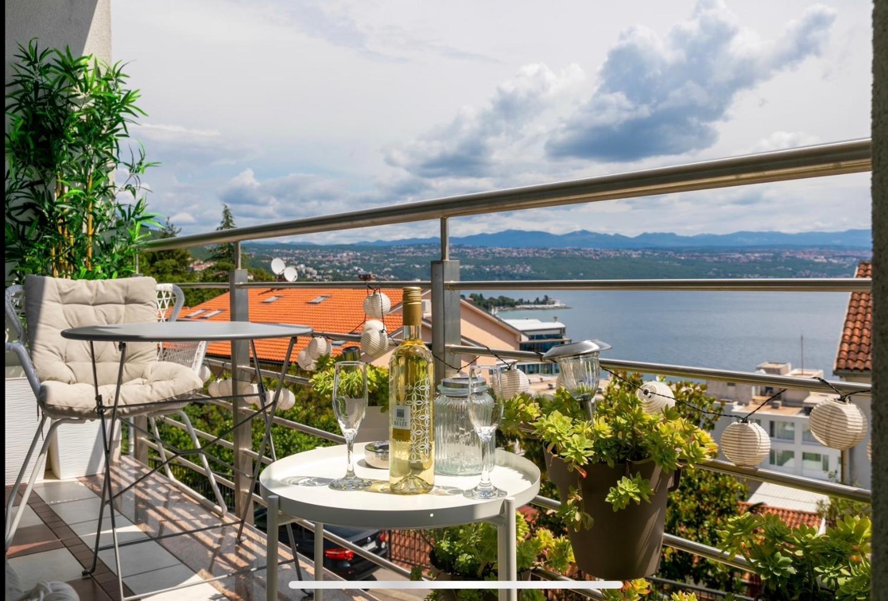 Apartament Old Lady Opatija Zewnętrze zdjęcie